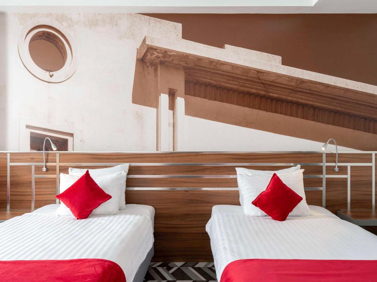 Mercure Bucharest Unirii Kültér fotó